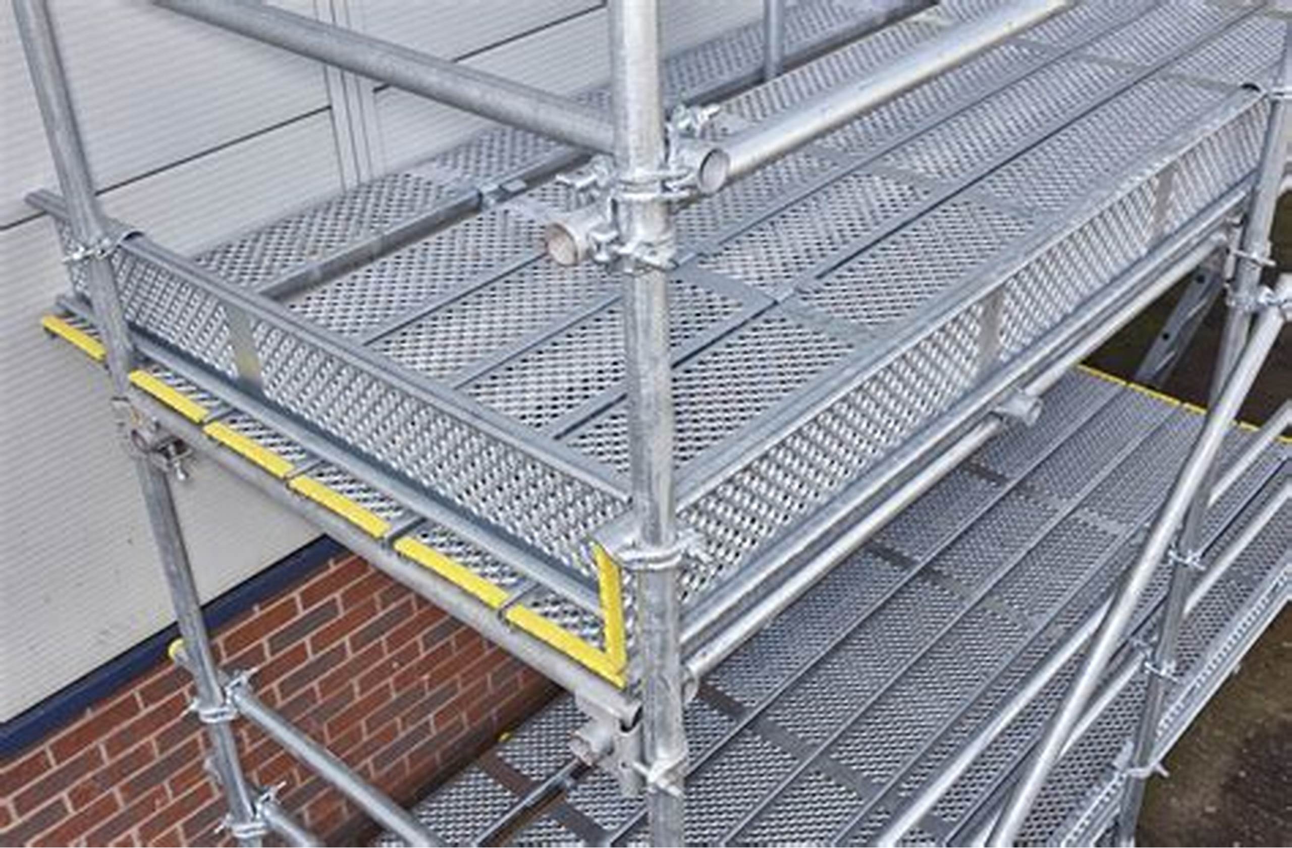 Diversity and unique challenges of the scaffolding