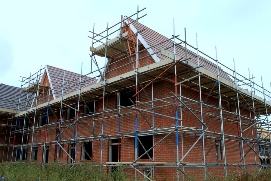 What are the special advantages of the disc-type scaffolding commonly used in industrial projects