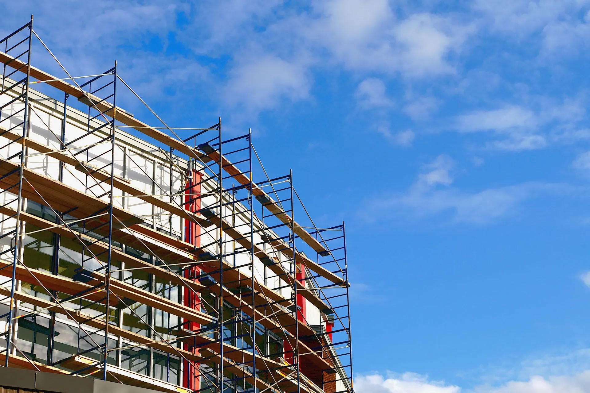 How efficient is the erection of a scaffolding system with a twist