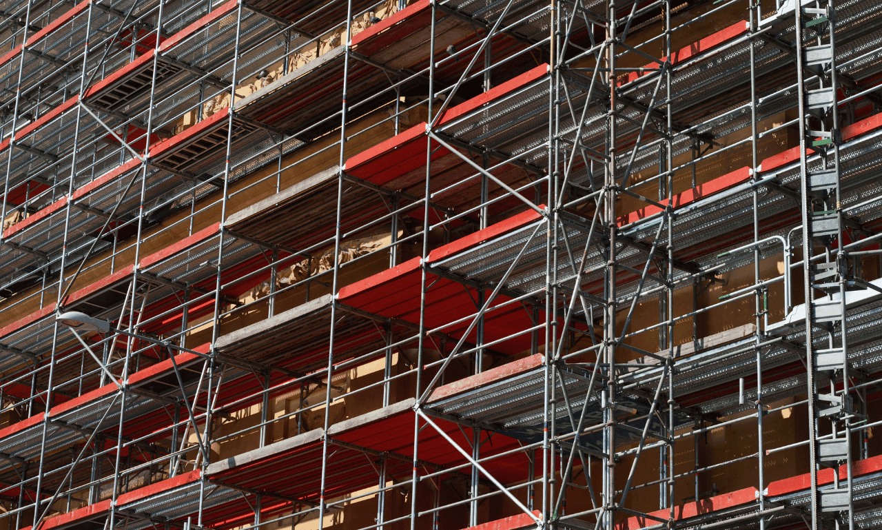 Which is more cost-effective, disc-lock scaffolding or cup-lock scaffolding